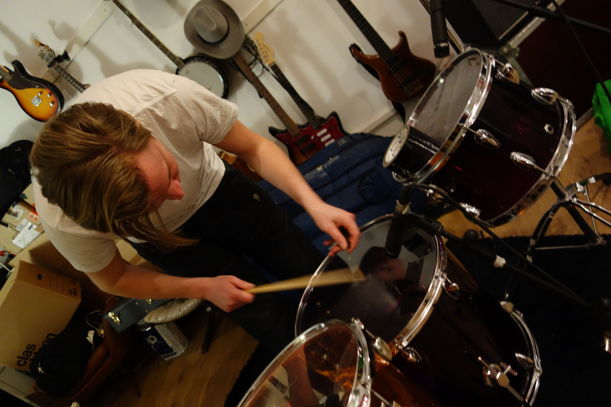 Geir Satre Tuning Drums.JPG