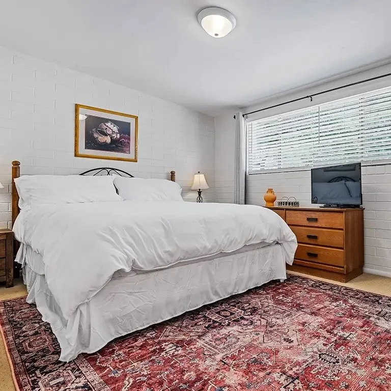 solana bedroom.jpeg