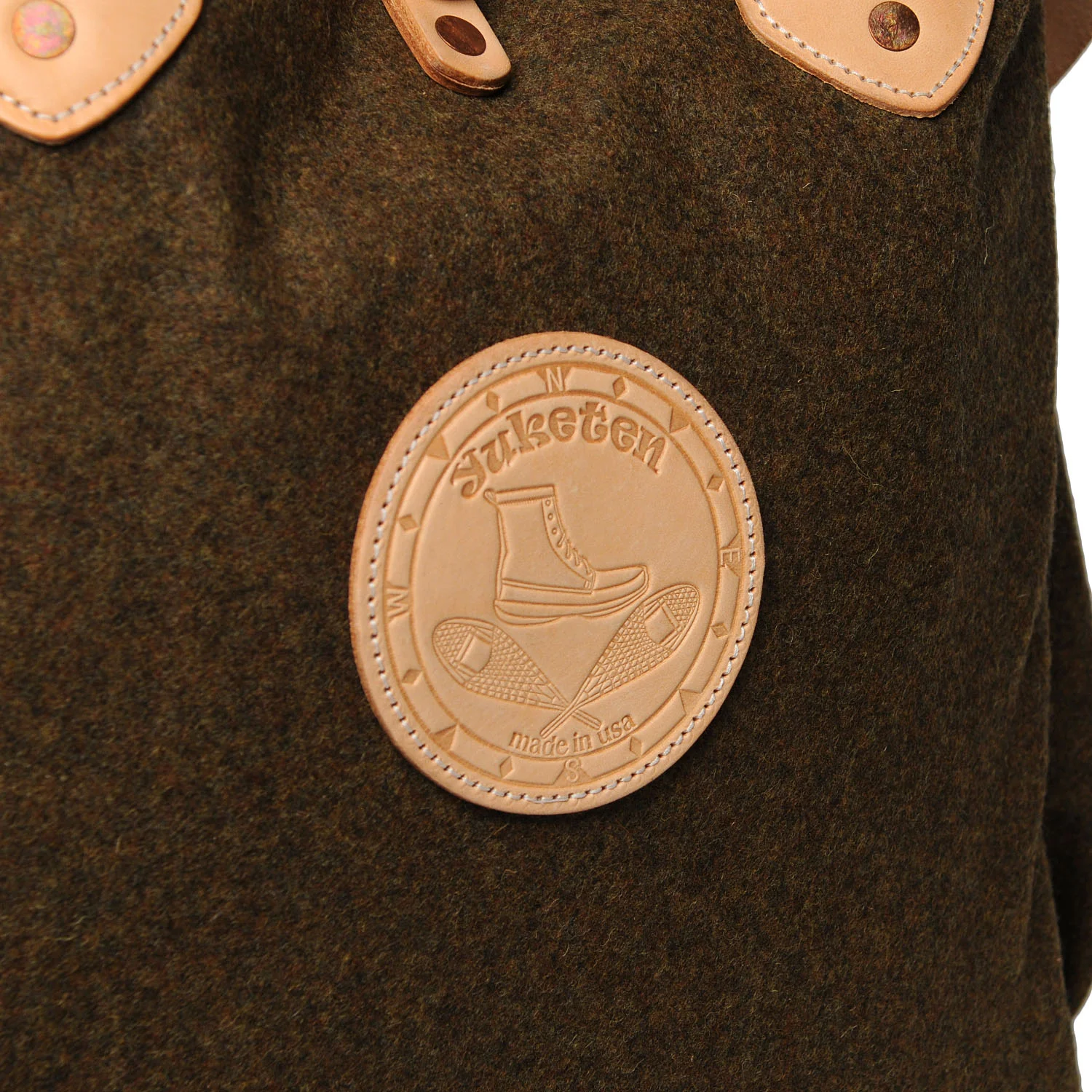 8156 WOOL PORTRAIT TOTE W STRAP_10.jpg