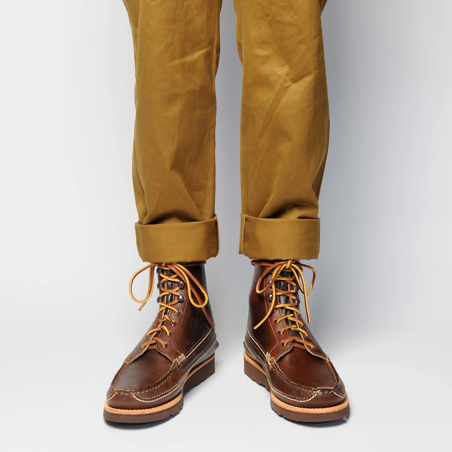 MAINE-GUIDE-DB-BOOTS,-G-BROWN,-WEAR-FRONT.jpg