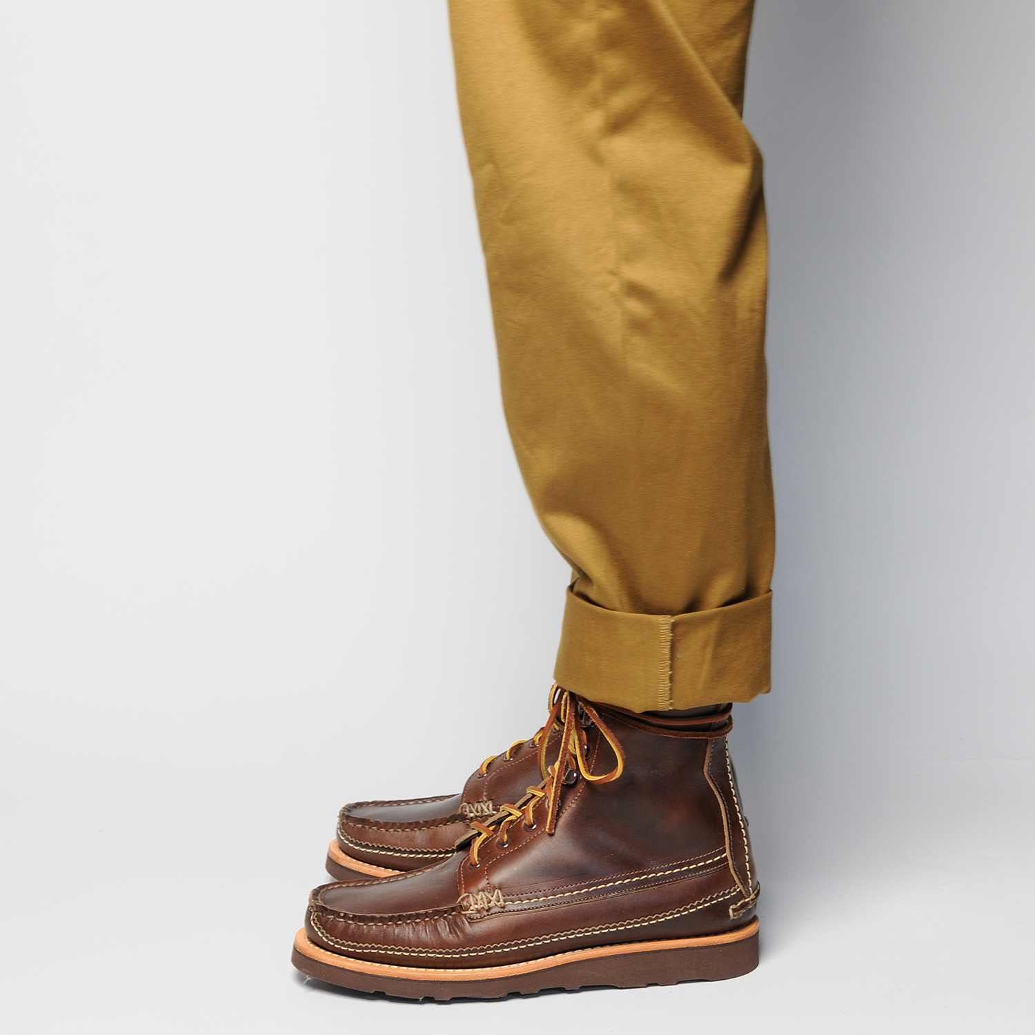 MAINE-GUIDE-DB-BOOTS,-G-BROWN,-WEAR-SIDE.jpg