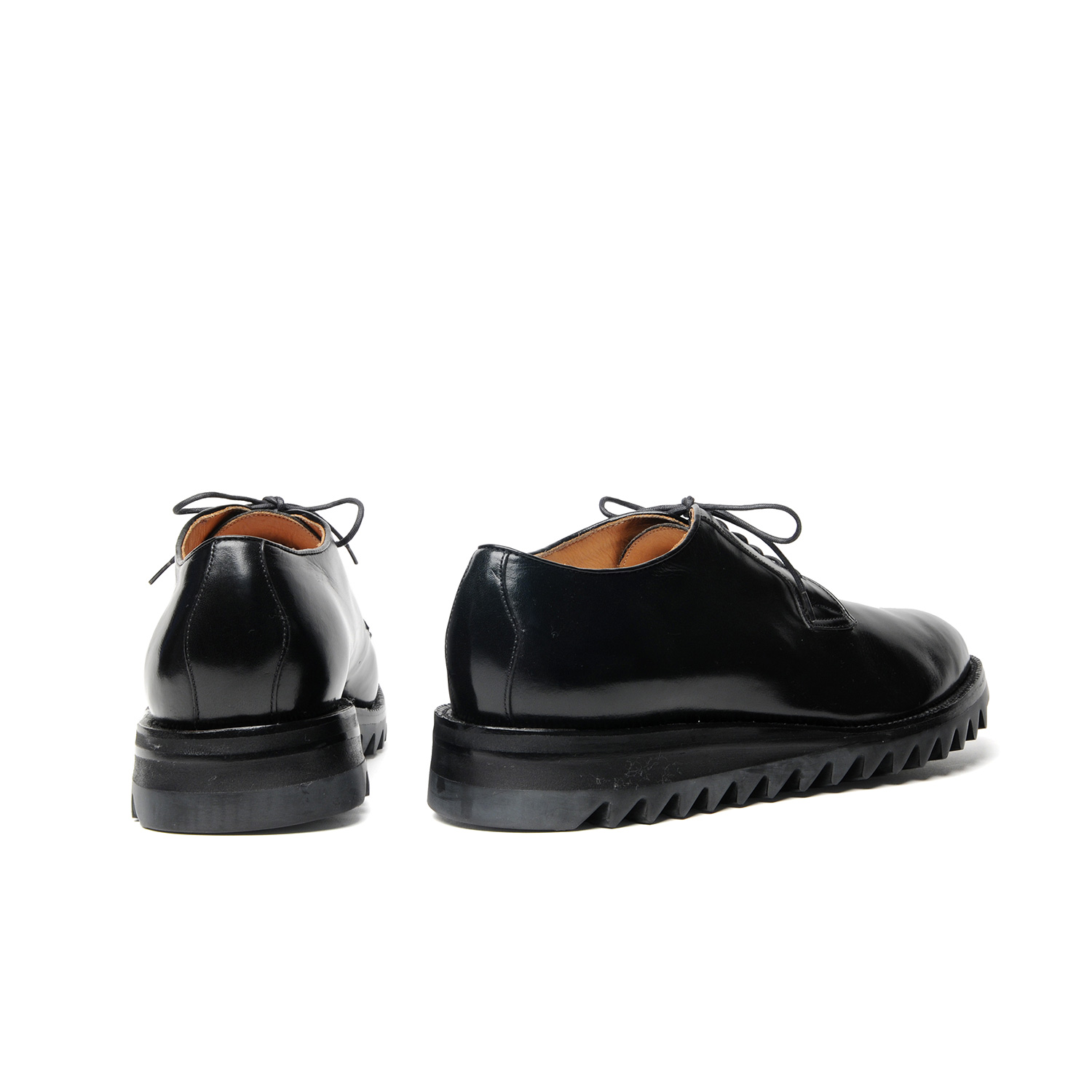 PLAIN-TOE-W-RIPPLE-SOLE-BLACK-BACKSTAY.jpg