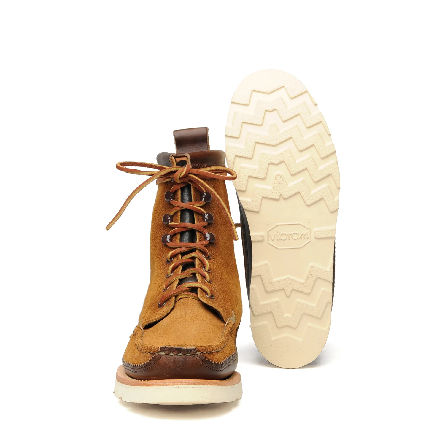 18005PM-Maine-Guide-DB-Boots,-FO-G-Brown,-Outsole.jpg