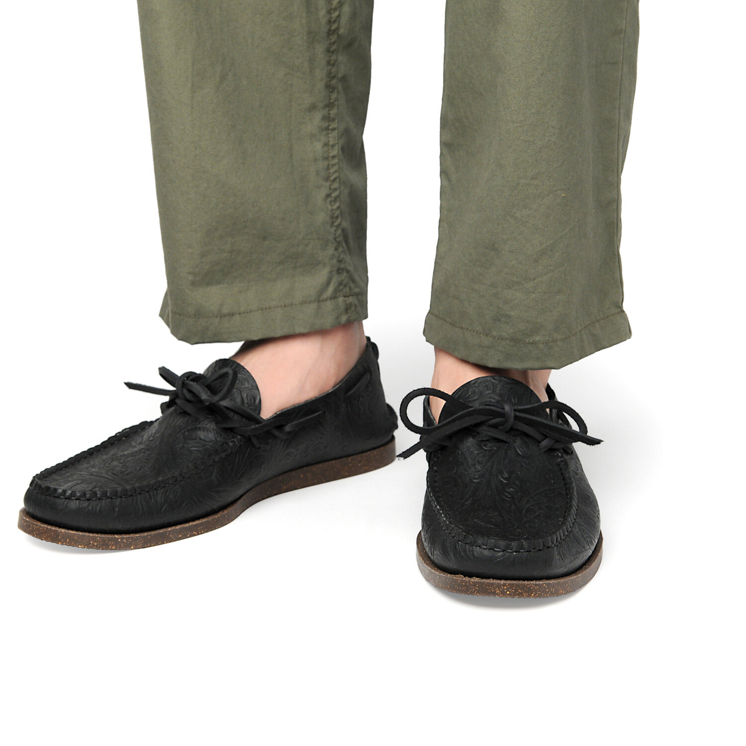 WS All Handsewn Canoe Moc with Camp Sole - Floral Black — YUKETEN