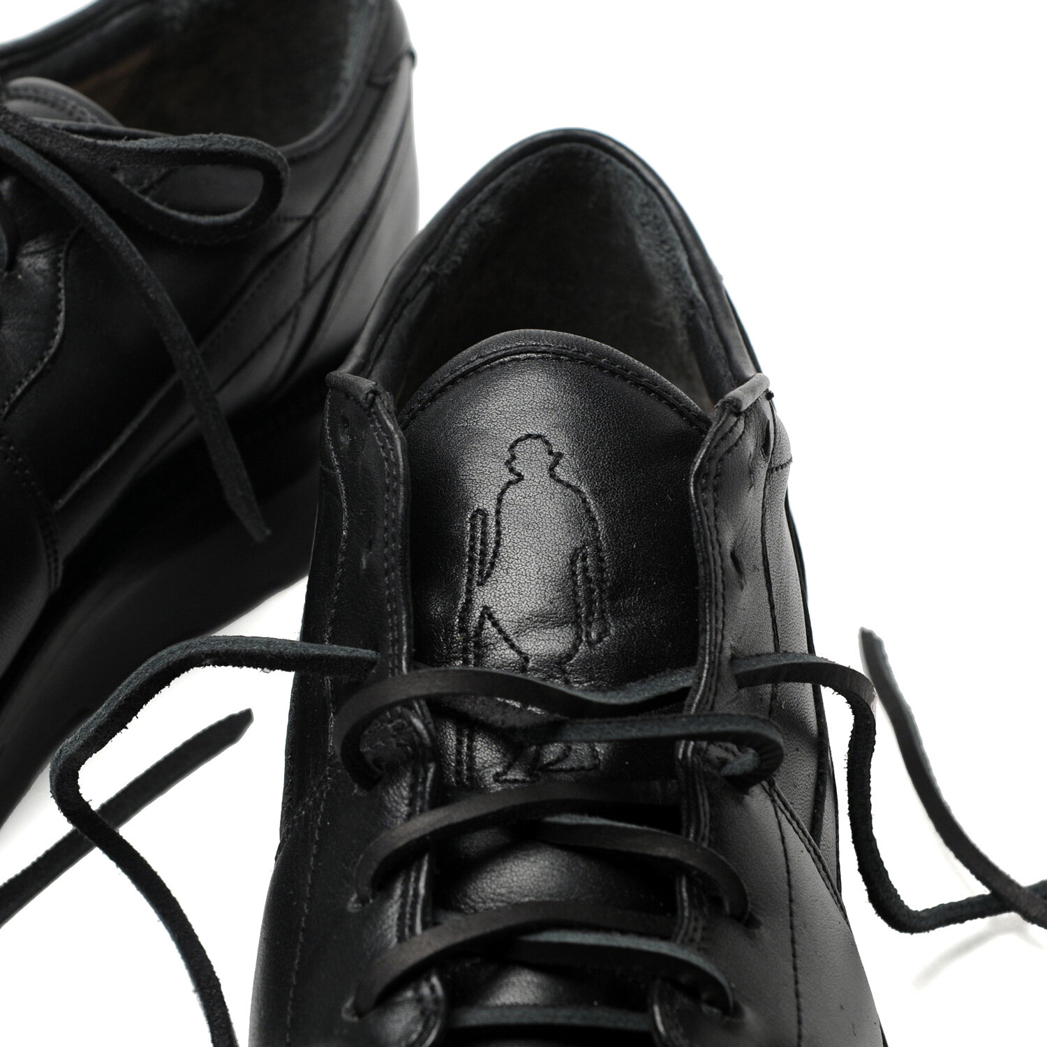 LAND-JORDAN-1ST-LO-BLACK,-GUSSET.jpg