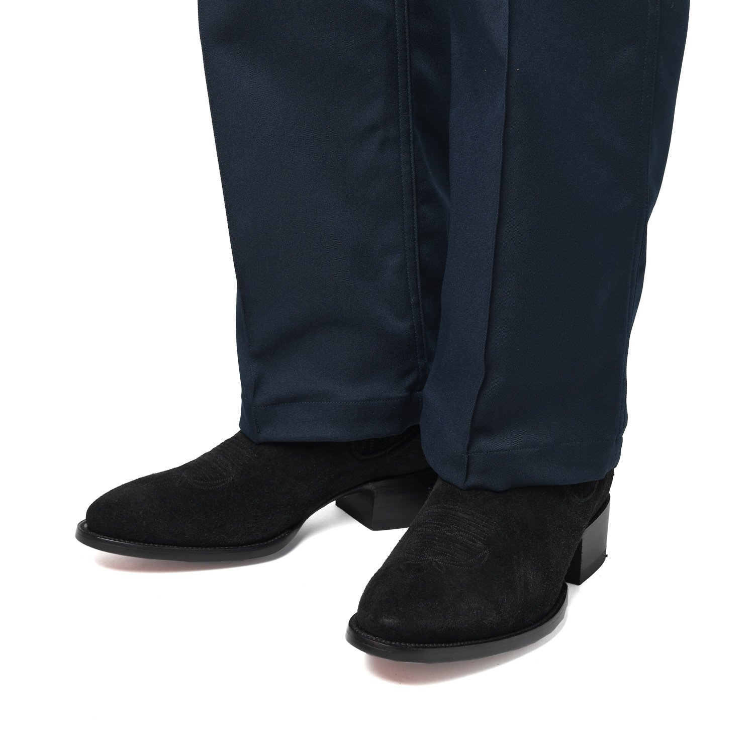 CCC83-Pancho-Black-Suede,-Wear.jpg