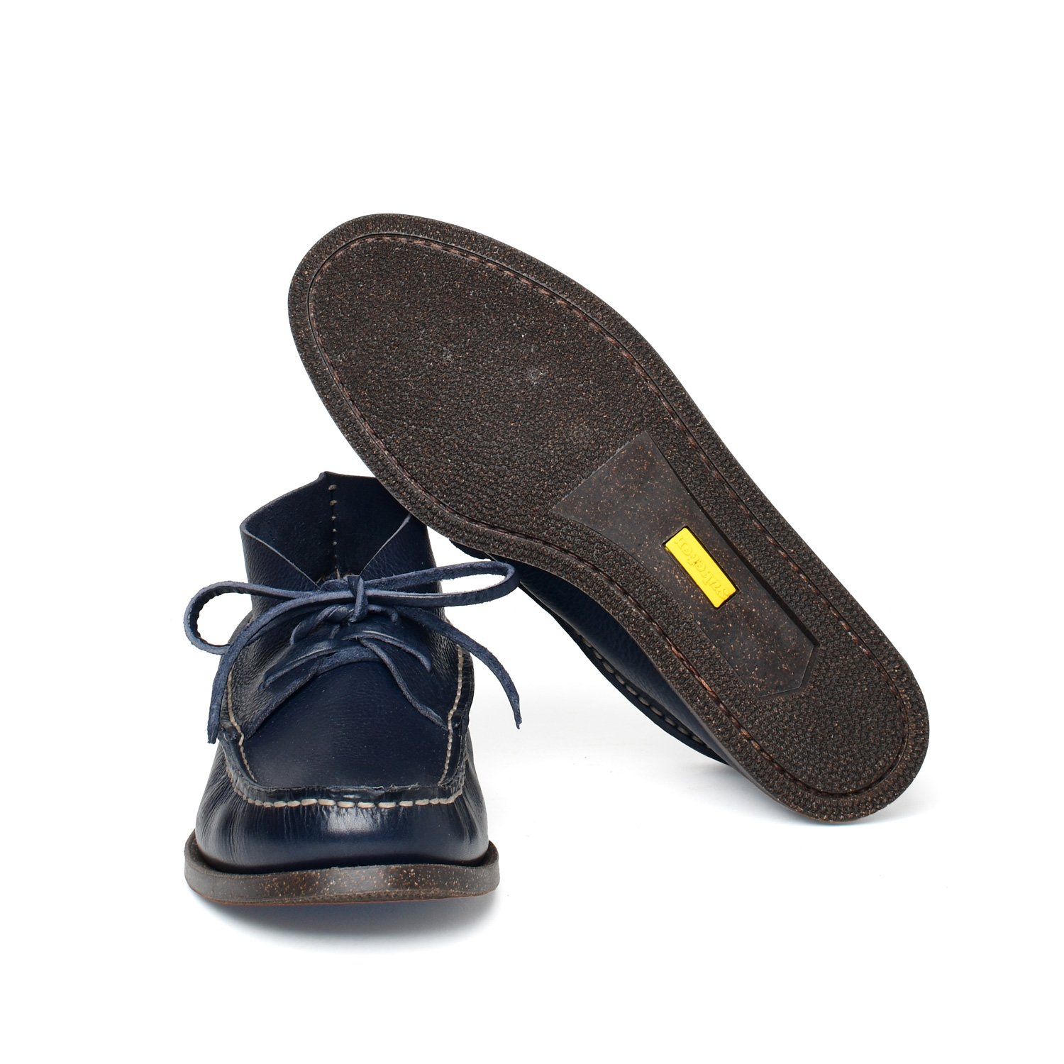 YIAHCC-VNBNV-Italian-All-Handsewn-Chukka-w-Camp-Sole-Natural-Box-Navy,-Outsole.jpg