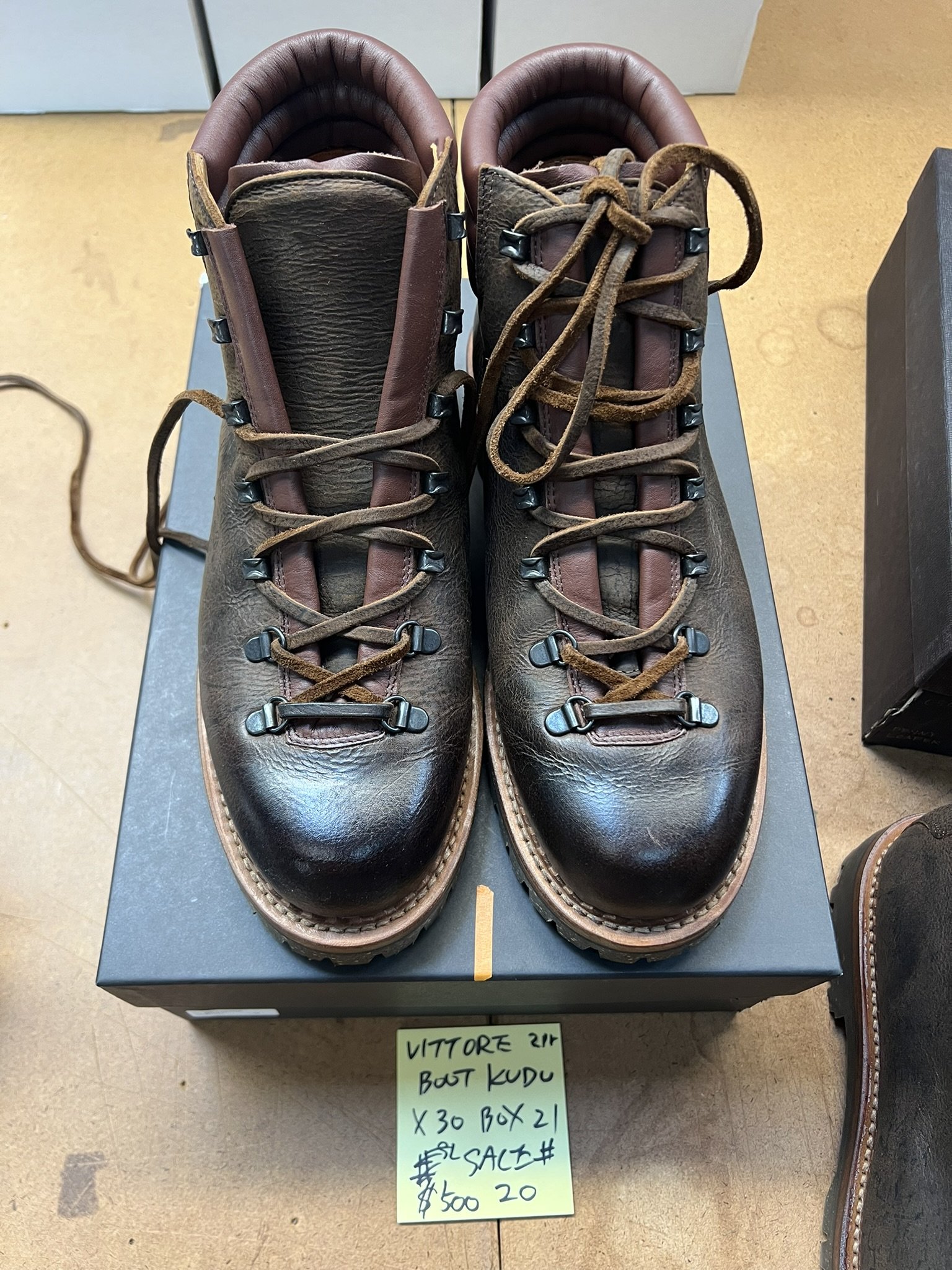 #20 - size 9 $500.JPEG