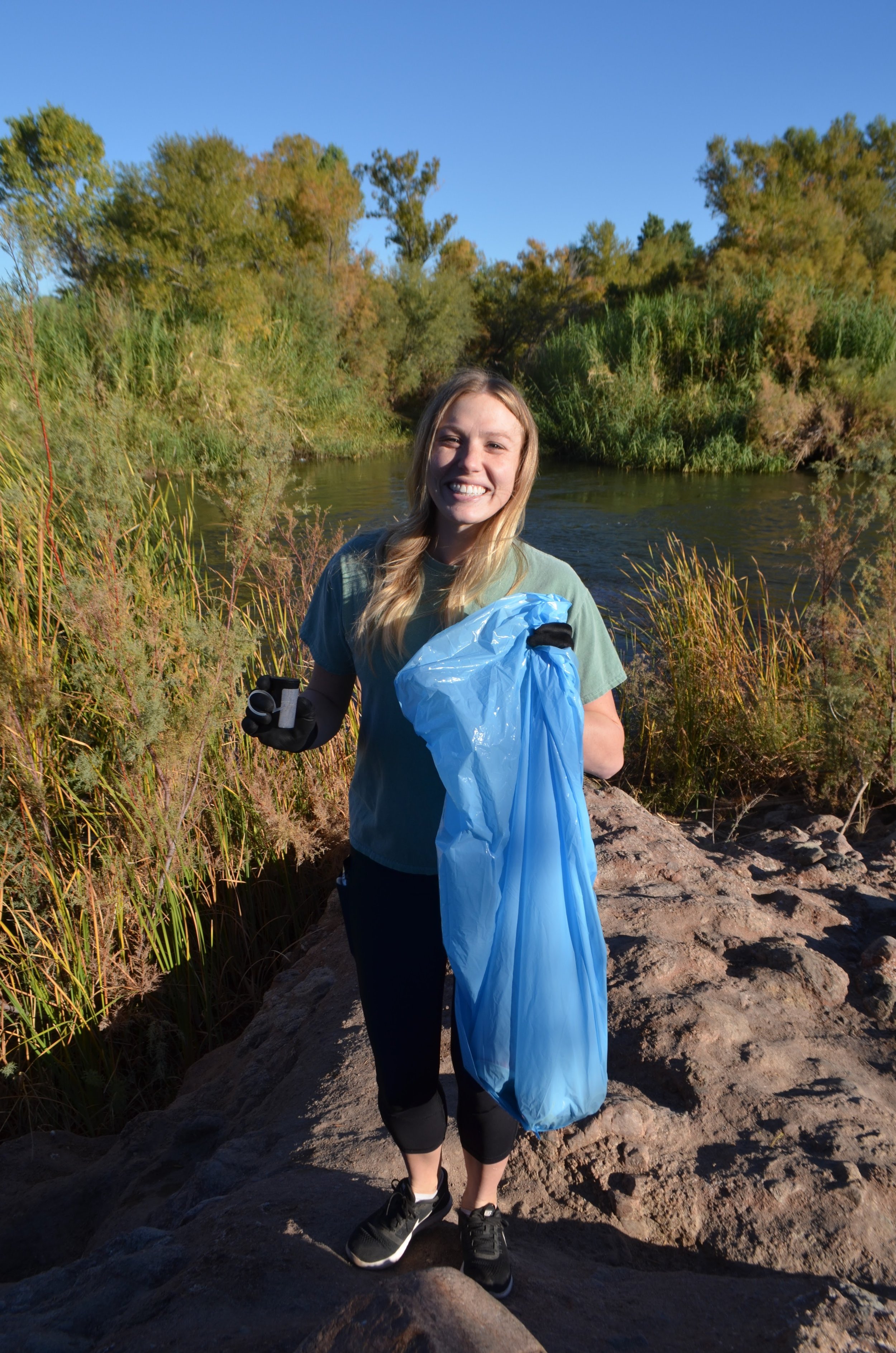 Salt River Cleanup 11-24-17 022.jpg