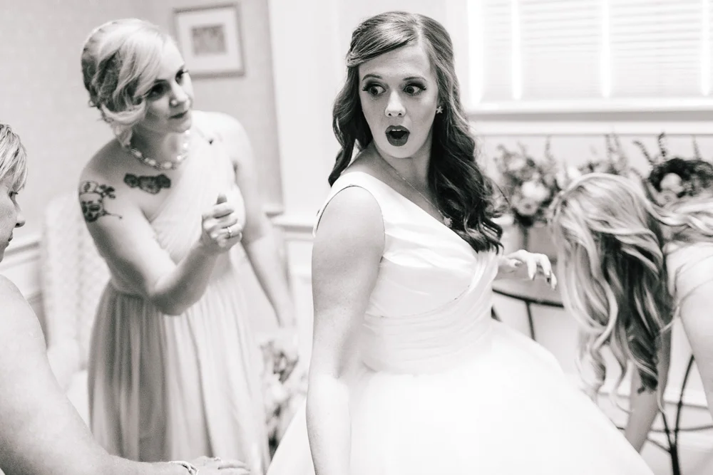 005-creative-bridal-prep-photo.jpg