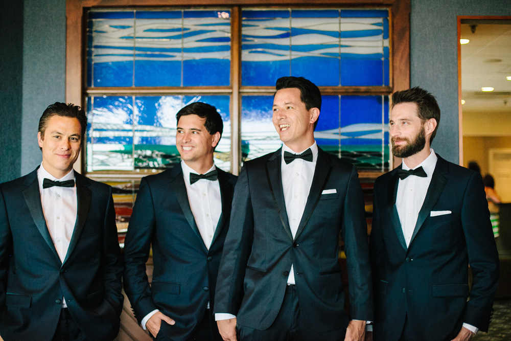 019-creative-groomsmen-photo.jpg