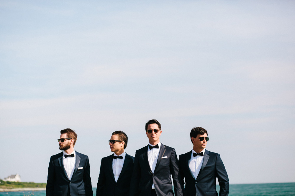 020-creative-groomsmen-photo.jpg