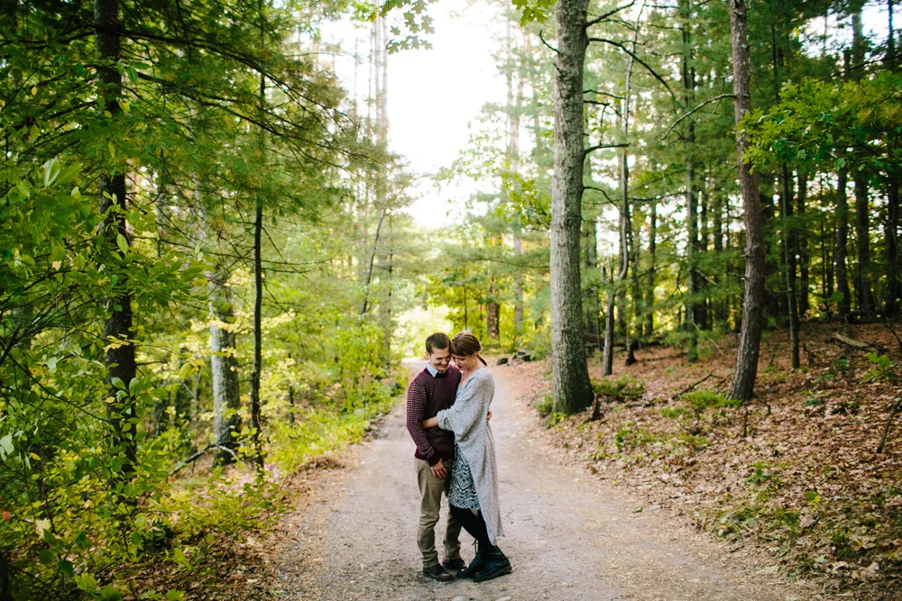 002-apple-picking-engagement-session.jpg