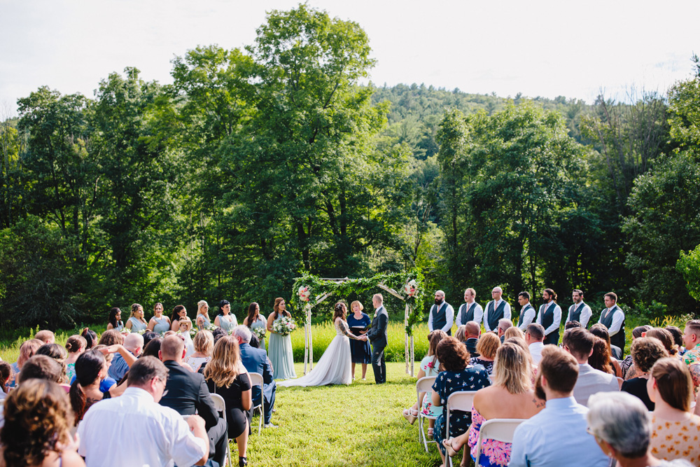 041-montague-retreat-center-wedding.jpg