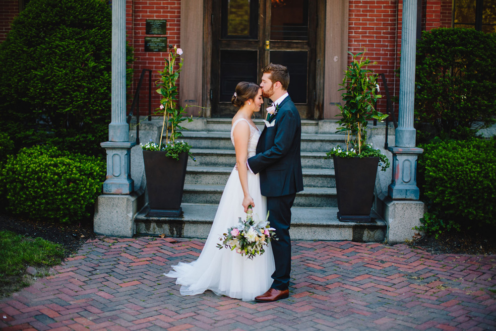 020-hip-boston-wedding-photographer.jpg