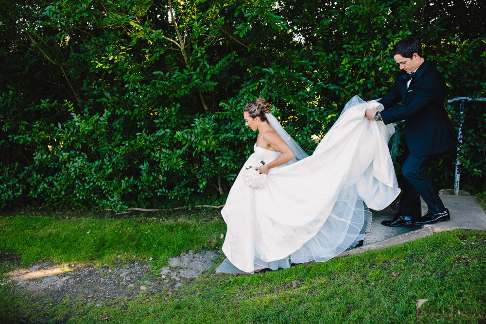 047-rosecliff-wedding-photographer.jpg