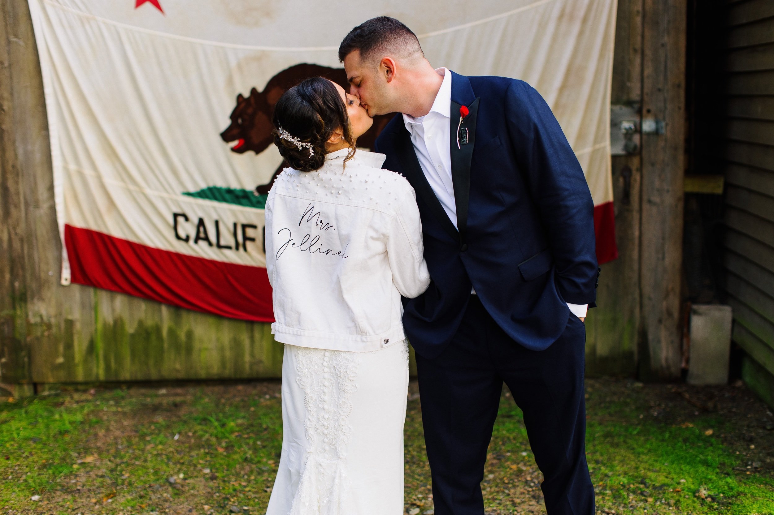 41_California Flag Wedding.jpg
