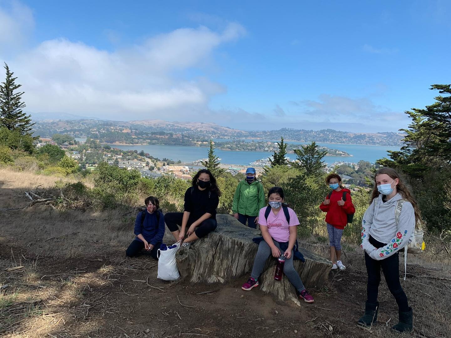 Day Two of [Socially Distant] Excursion Week was full of smiles, mindful connections with nature, and, of course, fun and conversation! Small forum groups continued their adventures by going on hikes, riding horses, communing in parks, and sailing in