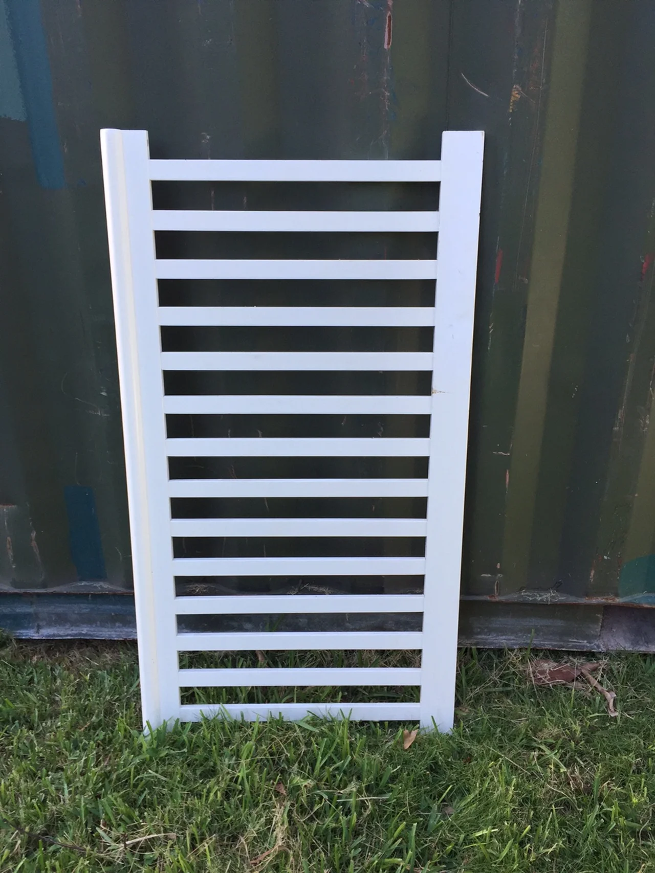  4' x 2' 