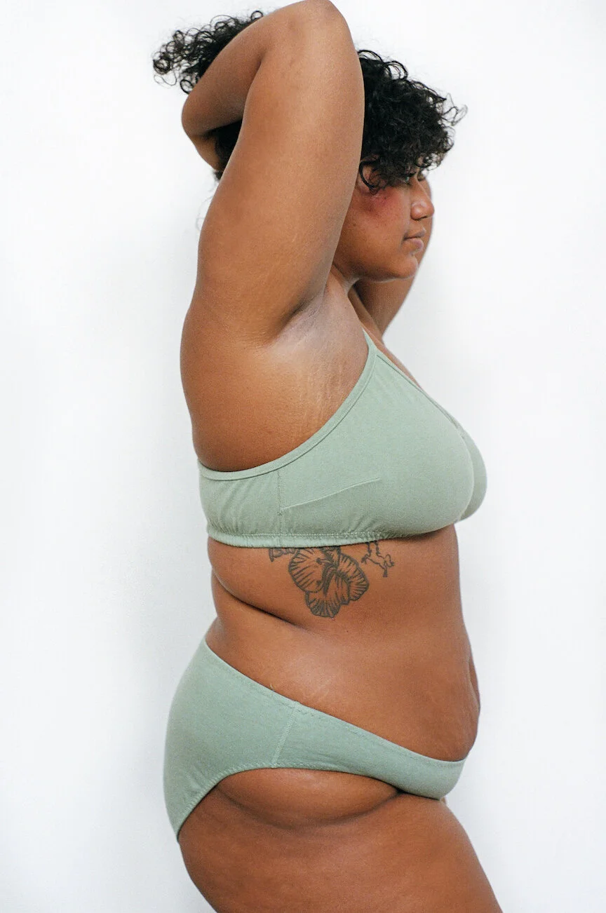 cross bra low rise mermaid 3.jpeg