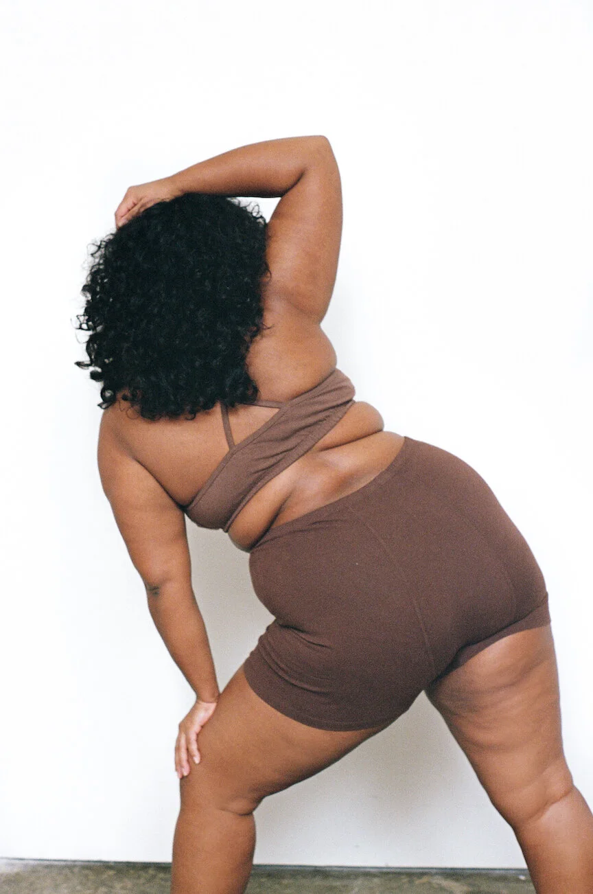 cocoa cross bra behind