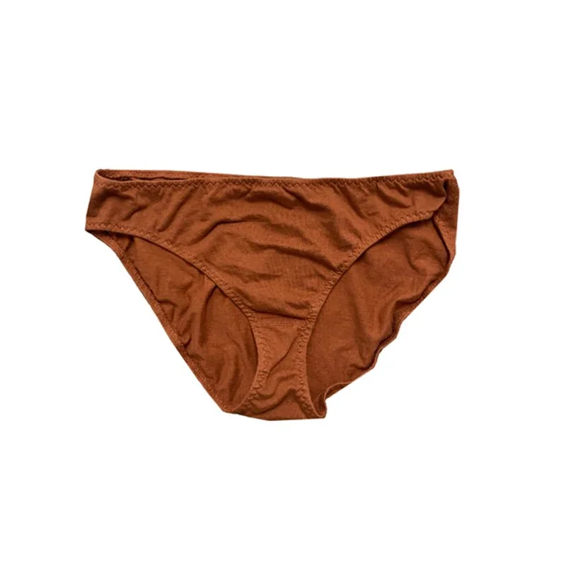 Close-up flat view of Pansy low-rise organic cotton underwear in Rust.