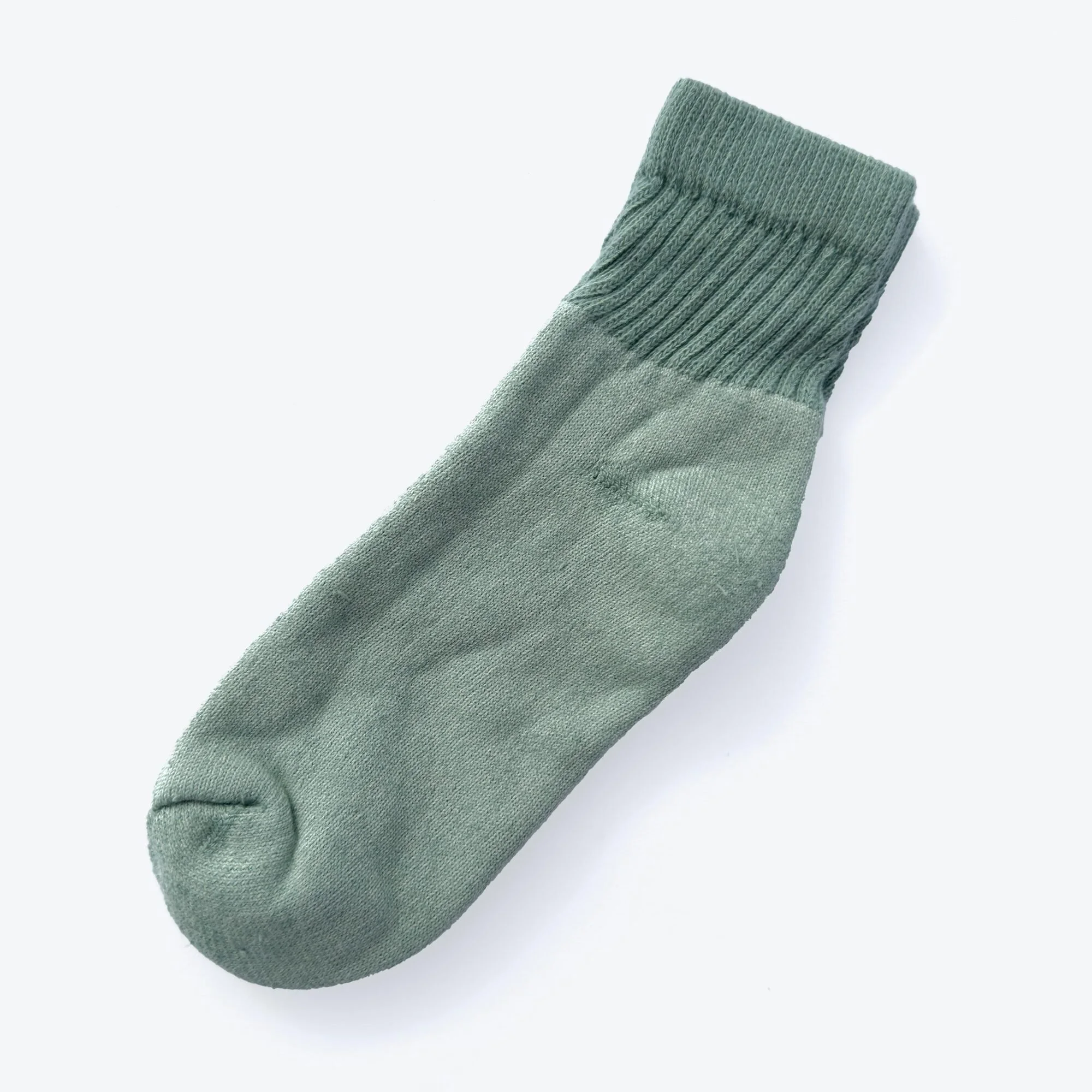 Pansy organic cotton short tube socks in Mermaid.
