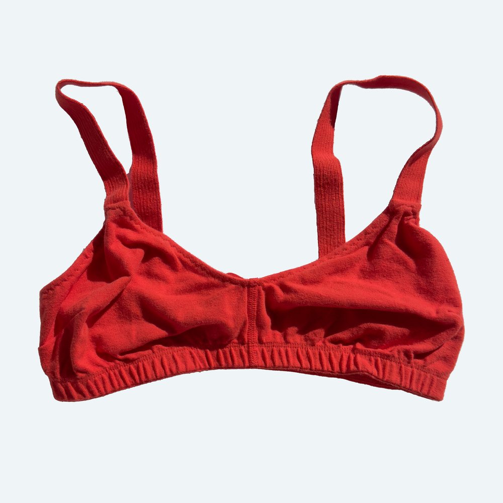 Beginners Plain Rainbow red cotton colour round stitched bra at Rs