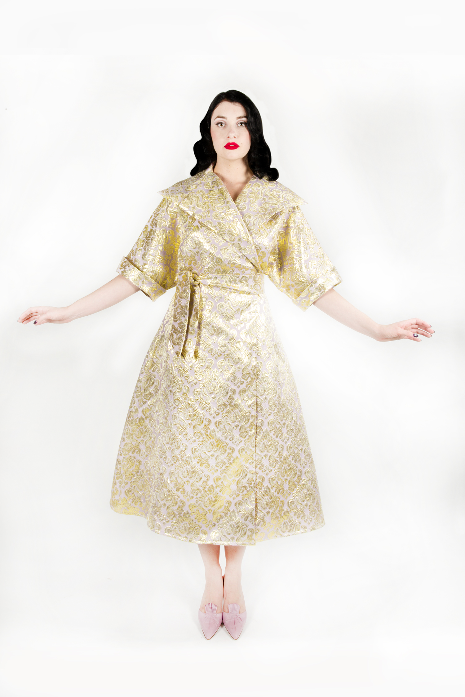GoldBrocadeCoat.jpg