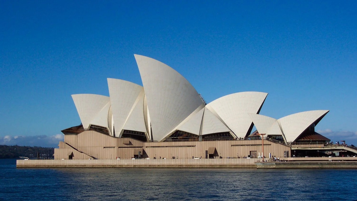 Sydney_Opera_House_Sails.jpg
