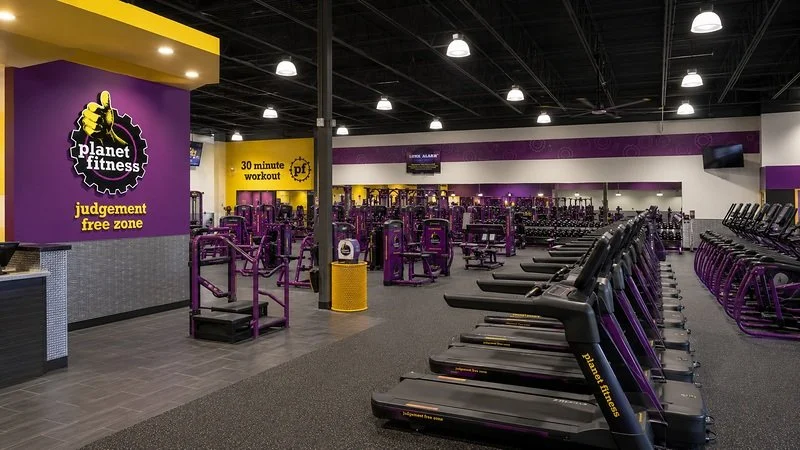 planet-fitness-franchise-interior-concept.jpg