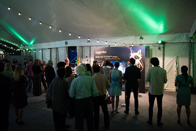 Large crowd? No problem.. Once the bounding box is set, Kinect ignores everthing else.