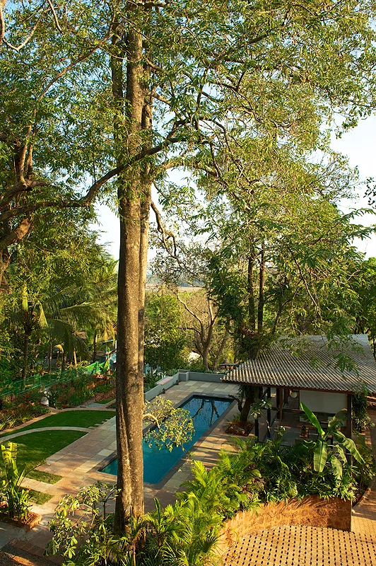 Quiet beauty of a typical day at Nivim