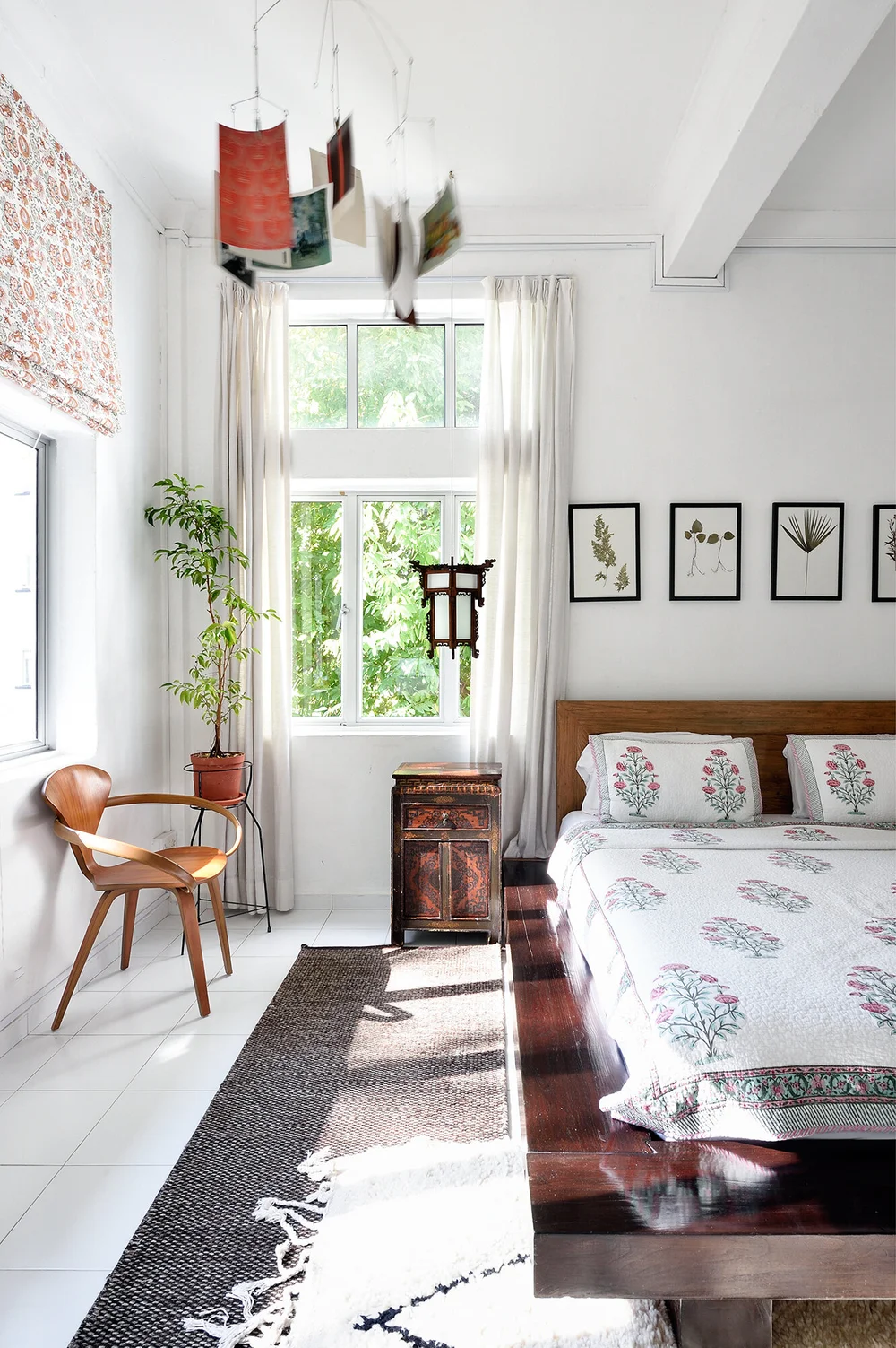 Picture of SINGAPORE BLACK WHITE APARTMENT INTERIORS — Grounded I Earthy Luxury ...
