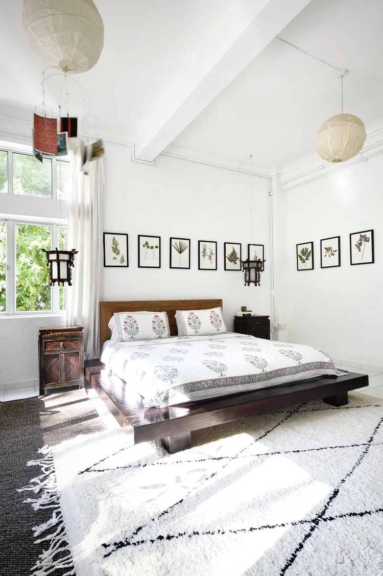 SINGAPORE BLACK WHITE APARTMENT INTERIORS — Grounded I Earthy Luxury ...