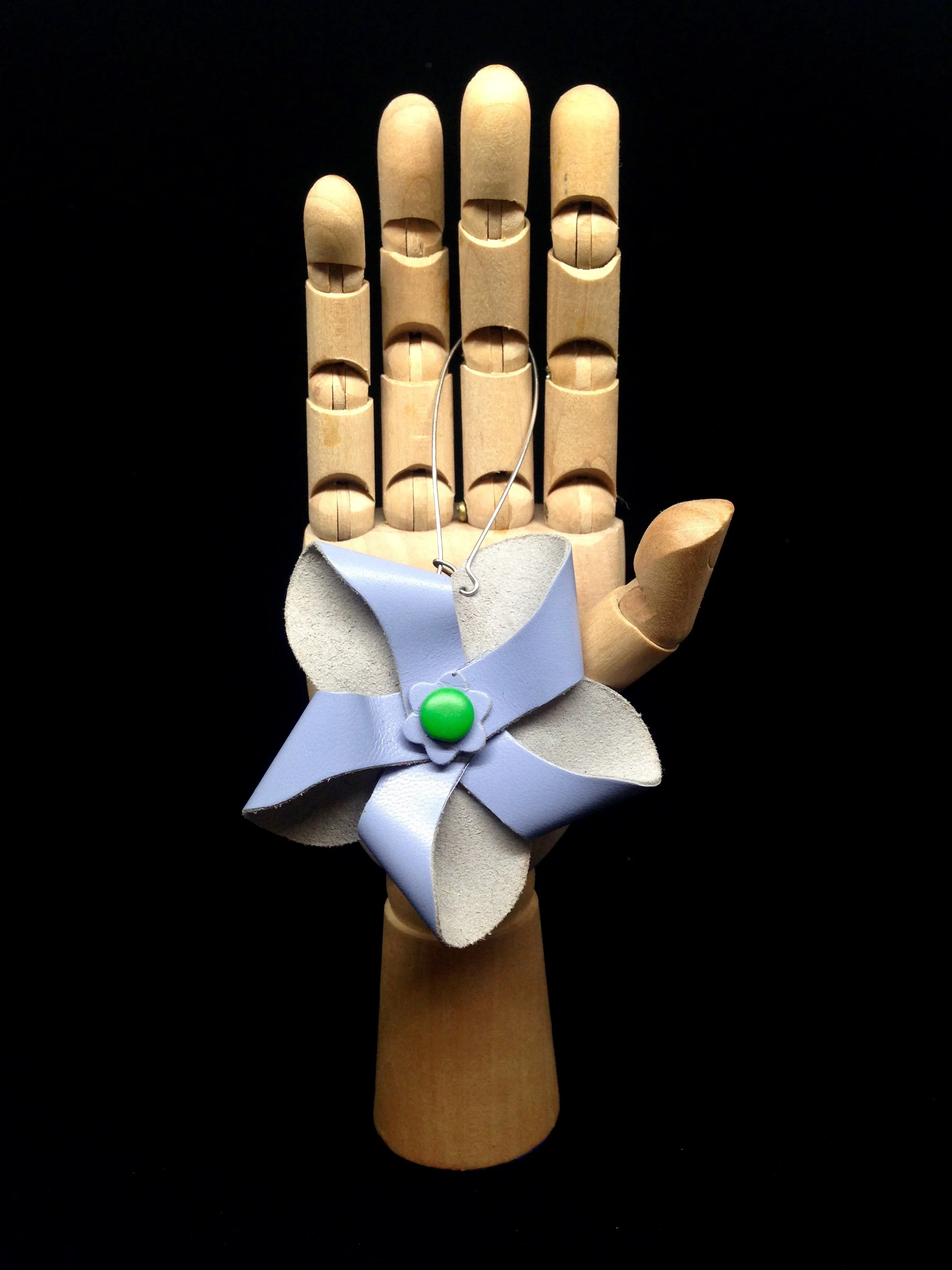 Lilac Pinwheel Flower earrings