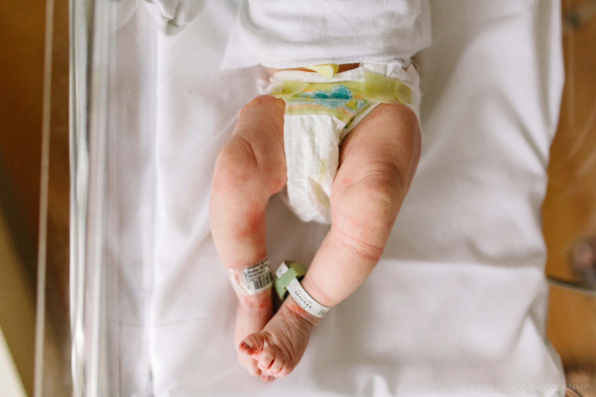 cleveland ohio newborn photographer photography hospital birth baby fairview 10