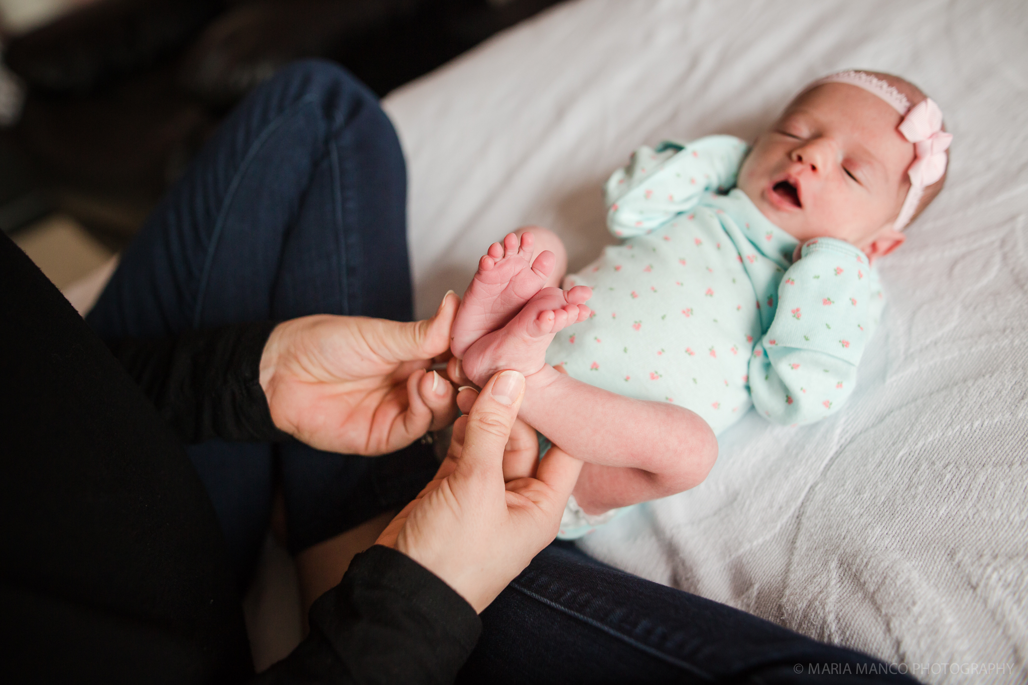 Avon Lake Cleveland Ohio Home Children Newborn Family Photographer Lifestyle