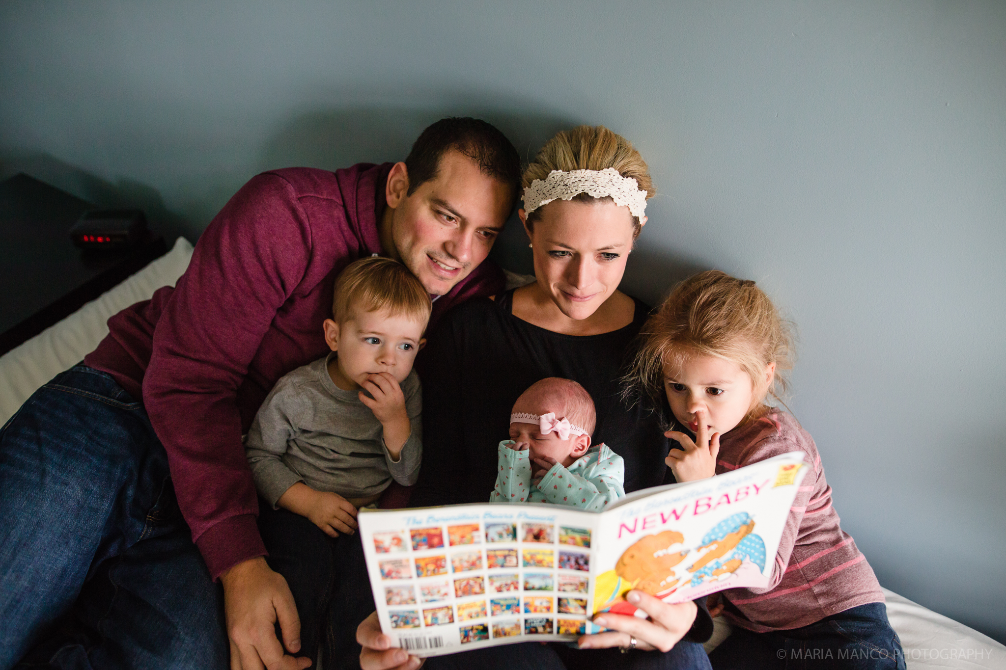 Avon Lake Cleveland Ohio Home Children Newborn Family Photographer Lifestyle