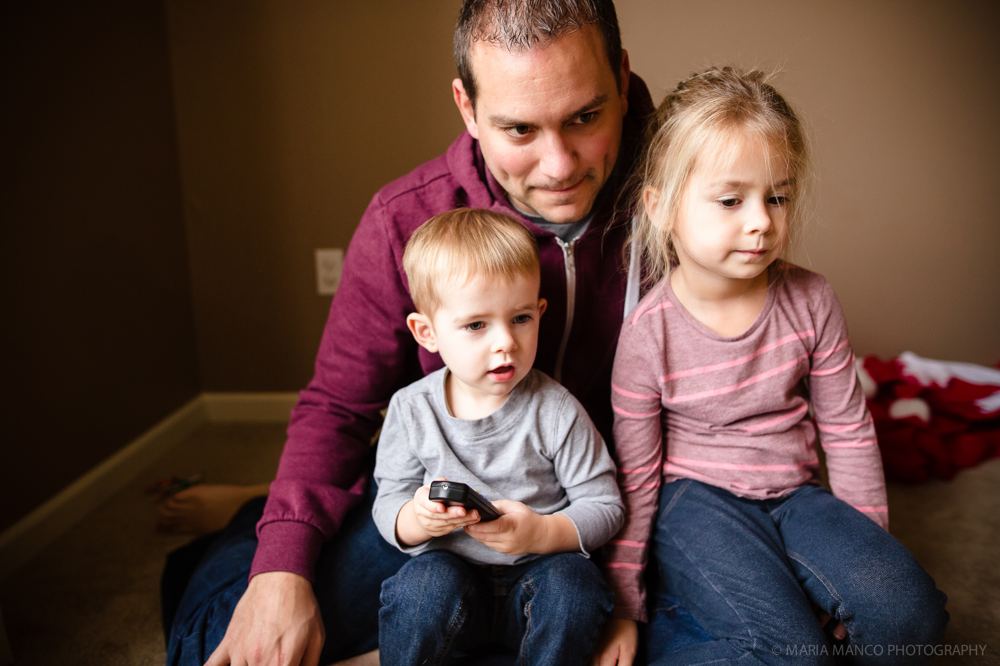 Avon Lake Cleveland Ohio Home Children Newborn Family Photographer Lifestyle