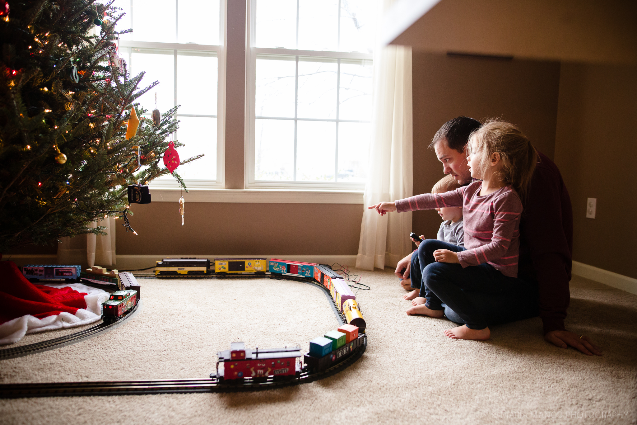Avon Lake Cleveland Ohio Home Children Newborn Family Photographer Lifestyle