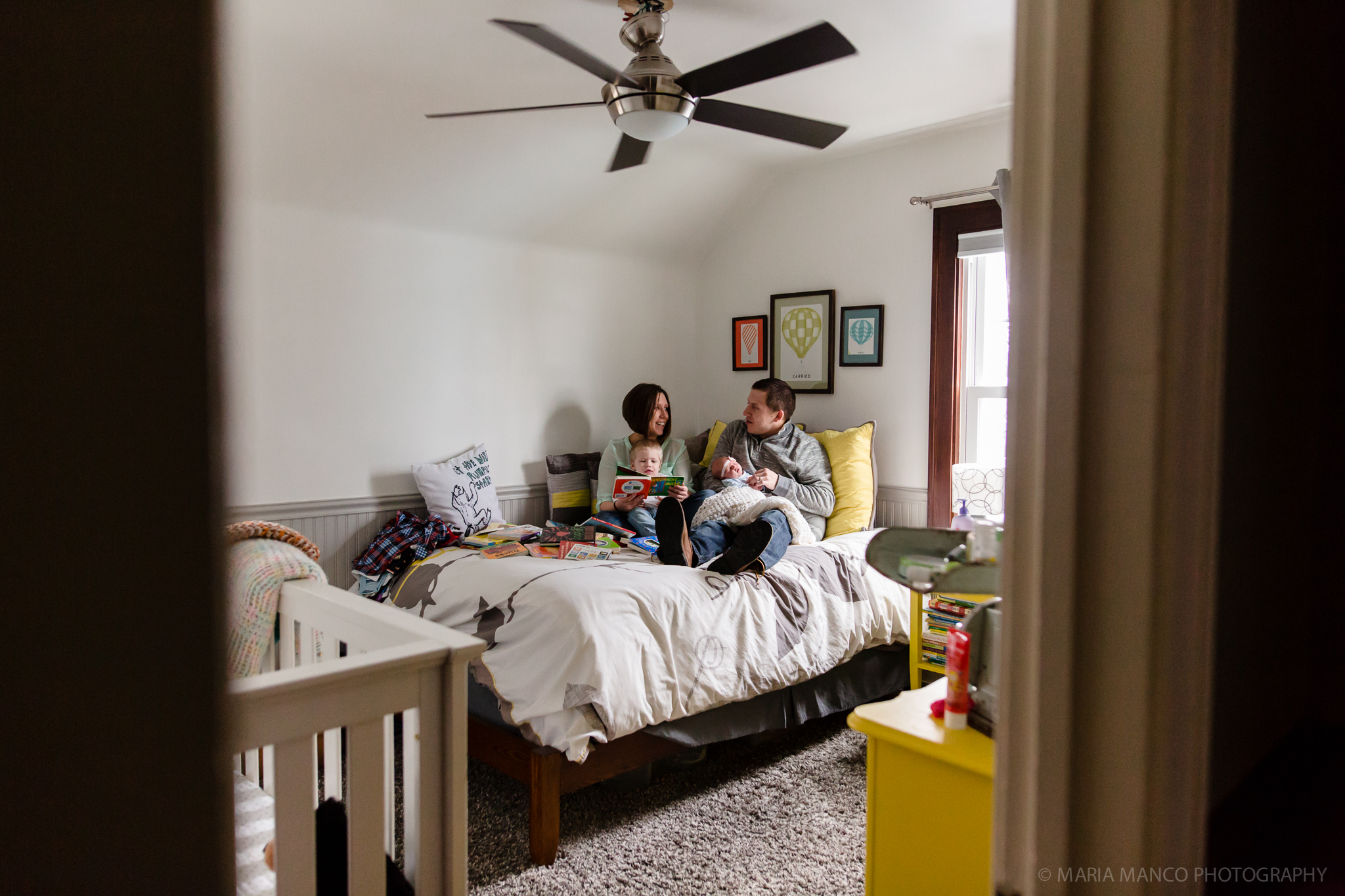 Lakewood Cleveland Ohio Family Chlidren Newborn Photographer Home Lifestyle Maria Manco Photography