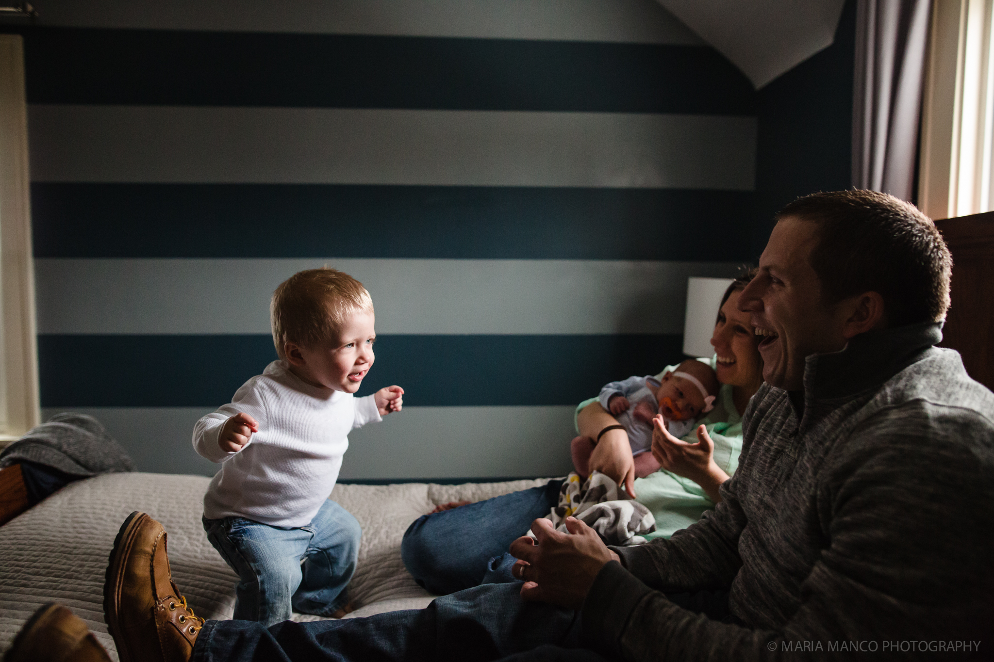 Lakewood Cleveland Ohio Family Chlidren Newborn Photographer Home Lifestyle Maria Manco Photography