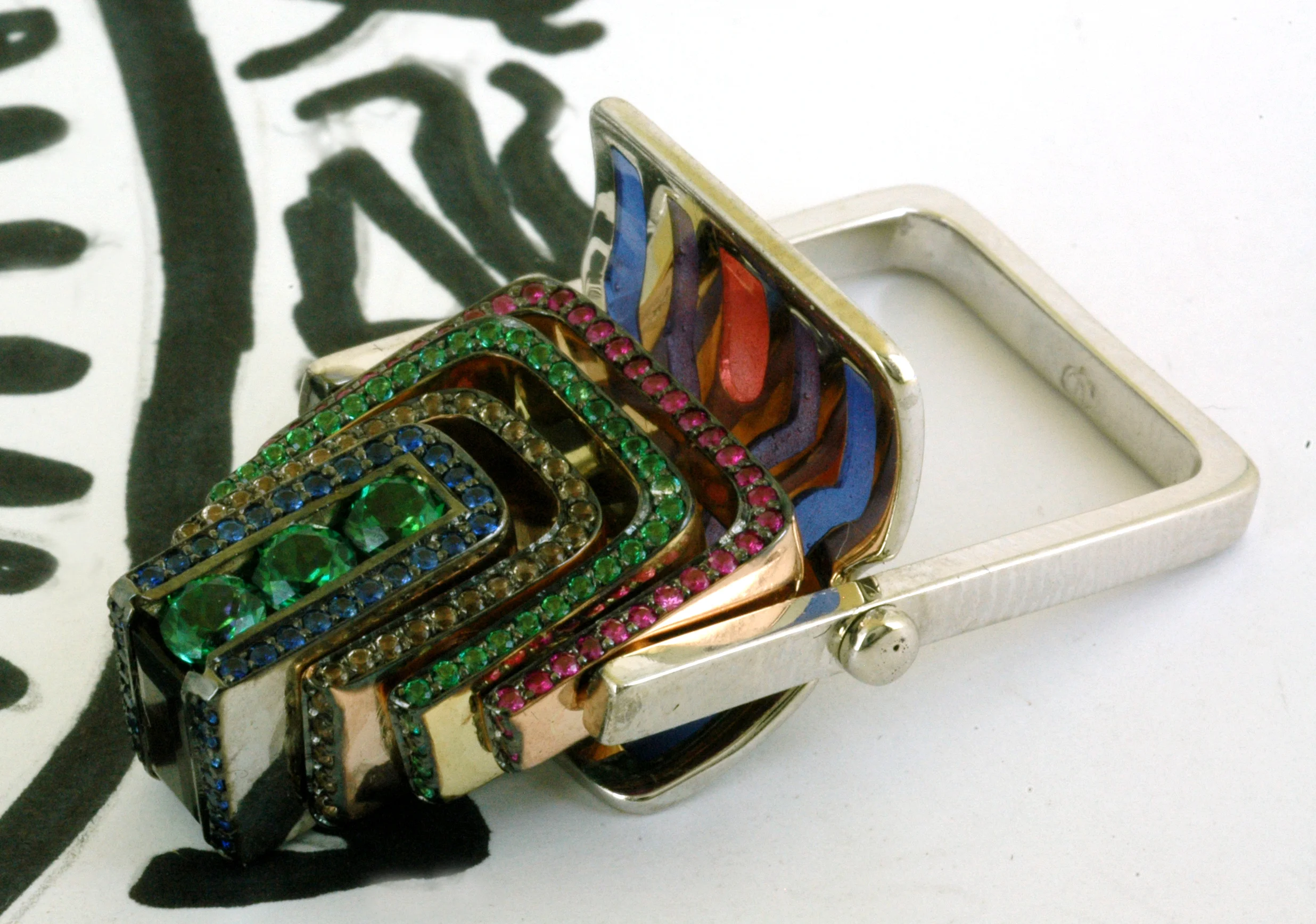 Кольцо ТРАНСФОРМЕР, золото, бриллианты, гранаты, рубины, сапфиры, турмалины, эмаль