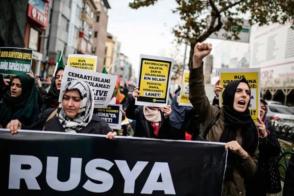 Антироссийский митинг в Стамбуле в 2015 году