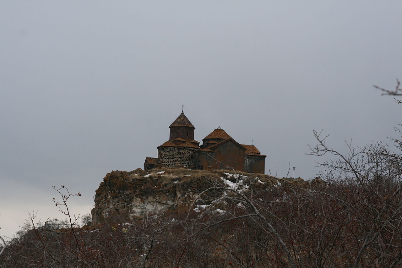 1280px-Hayravank_Monastery_in_April.jpg