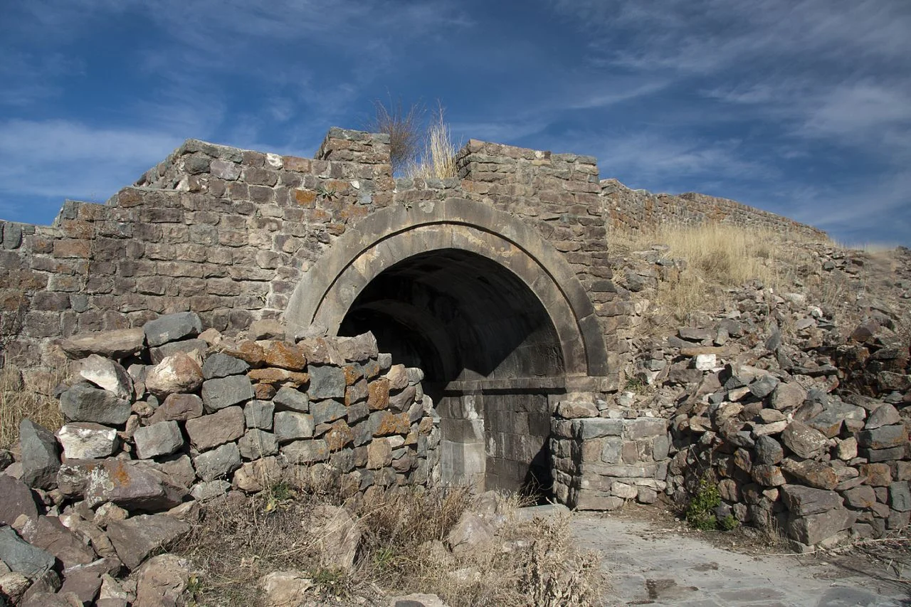 Крепость Смбатаберд