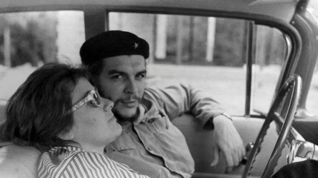 Че Гевара и его вторая жена Аделаида Марч. 