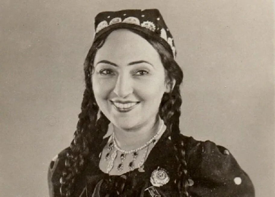 Виоламен бірге орысша порно видео