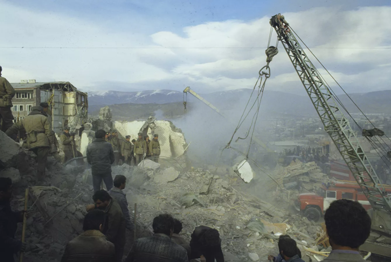 «Жизнь сильнее смерти»: к годовщине Спитакского землетрясения